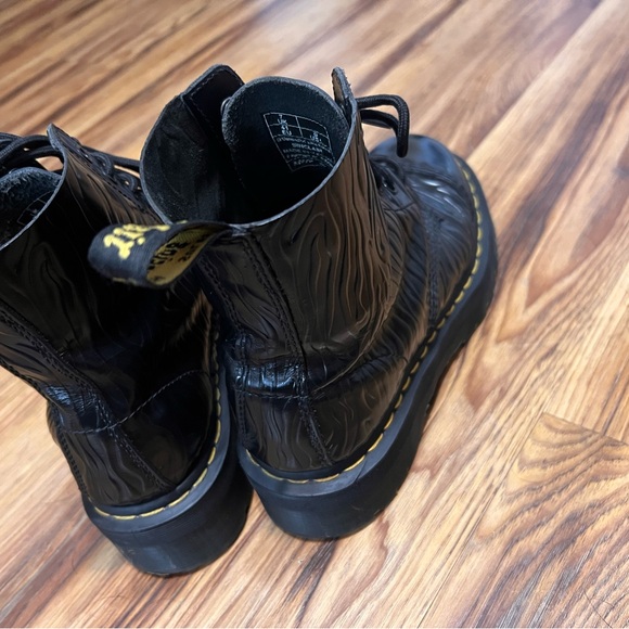 dr martens boots women - Picture 3 of 6